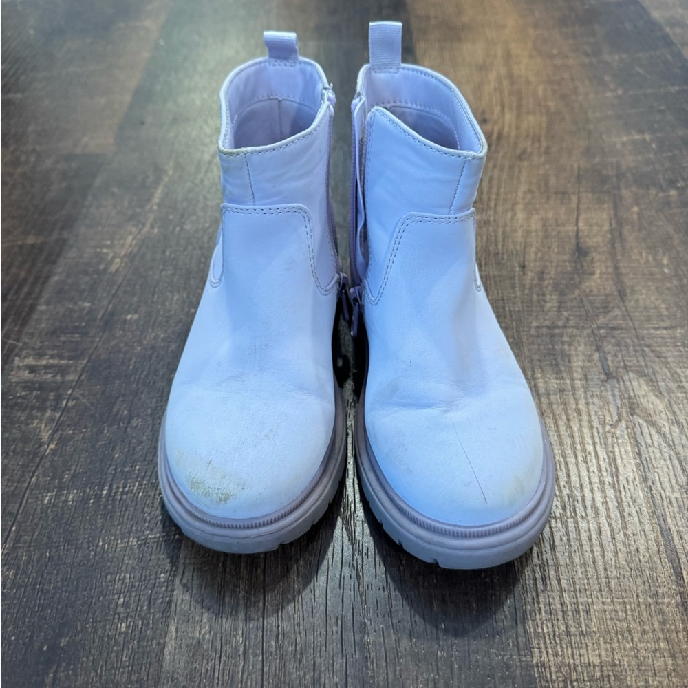 Cat and Jack Girls lavender Chelsea boots